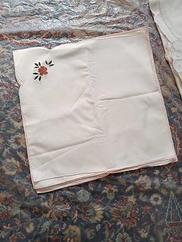 Чехлы для мягкой мебели: Комплект скатерть с салфетками х/б - 1700 сом. Скатерть размер 2.60 — 2