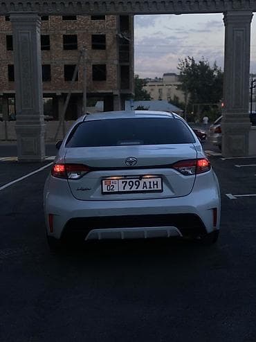 fix look: Toyota Corolla: 2021 г., 1.2 л, Автомат, Бензин, Седан — 3