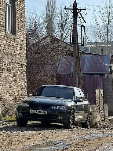 другая мото: Opel Vectra: 1998 г., 1.8 л, Механика, Бензин, Седан — 4