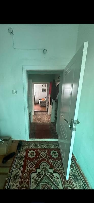 жилье аренда: 60 м², 3 комнаты, Забор, огорожен — 1