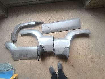 тюнинг для авто: Комплект Toyota, 2004 г., цвет - Серебристый — 3