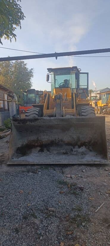 погрузчик 5 куб: Жүктөгүч, Сузгу — 1