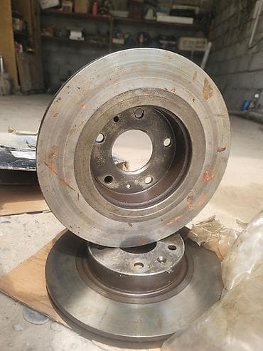 honda e: Предний тормозной диск Land Rover 2001 г., Б/у, Оригинал — 2