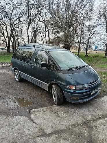 Toyota: Toyota Estima: 1994 г., 2.2 л, Автомат, Дизель, Минивэн — 4