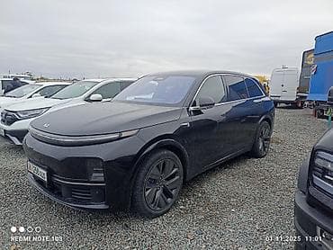 Lixiang: Lixiang L7: 2023 г., 1.5 л, Автомат, Гибрид, Кроссовер — 4