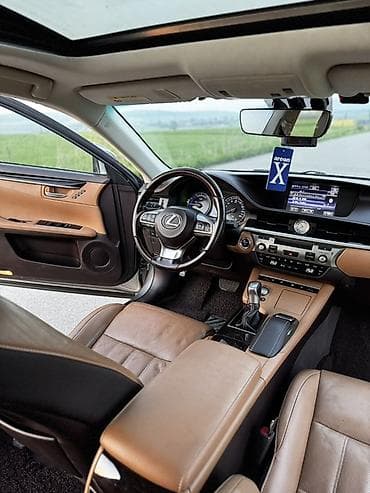 lexus ct200: Lexus ES: 2017 г., 2.5 л, Вариатор, Гибрид, Седан — 10