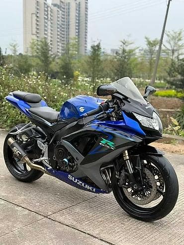 одежда мото: Спортбайк Suzuki, 600 куб. см, Бензин, Взрослый, Б/у — 1