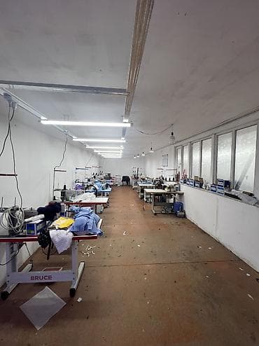 Оборудование для производства: Продаю действующий цех помещения в аренде цена к цеху входит вся — 7