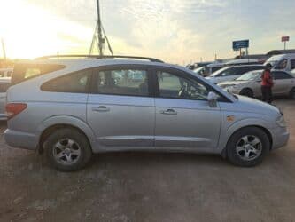 шины на тико: Ssangyong Rodius: 2007 г., 2.7 л, Автомат, Дизель, Минивэн — 4