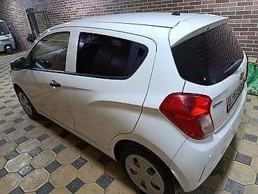 sp 4: Chevrolet Spark: 2017 г., 0.1 л, Автомат, Бензин, Хэтчбэк — 7