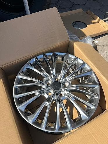 Литые Диски R 18 Комплект, отверстий - 5