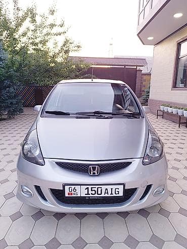 Унаа сатуу: Honda Jazz: 2003 г., 1.3 л, Автомат, Бензин, Хетчбек — 2