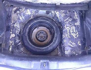 перекупщик авто: Honda Fit: 2001 г., 1.3 л, Автомат, Бензин, Хэтчбэк — 9