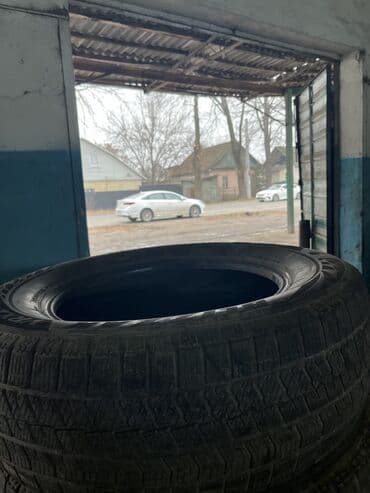 купить зимнюю резину на 16: Шины 215 / 65 / R 16, Зима, Комплект, Легковые, Bridgestone — 1