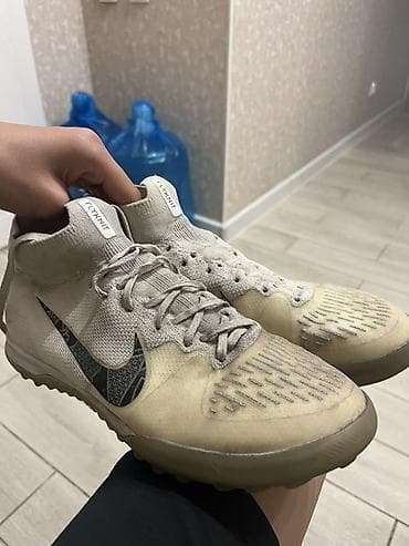 найк леброн: Футбольные бутсы/сороконожки Nike с технологией Flyknit. - Верх — 2