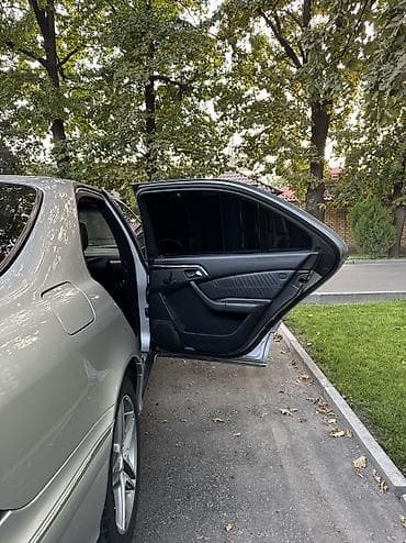 Продажа авто: Mercedes-Benz S-Class: 2003 г., 5 л, Автомат, Бензин, Седан — 7