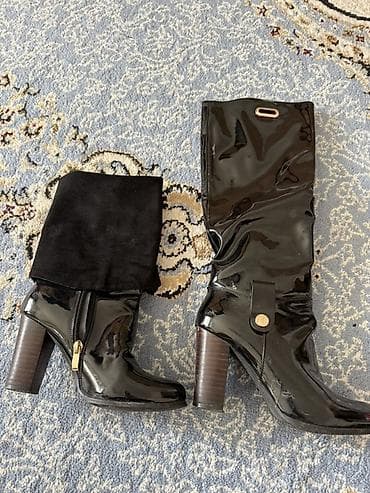 обувь даром: Отдам даром. Женские сапоги-ботильоны из чёрного лакового материала с — 2