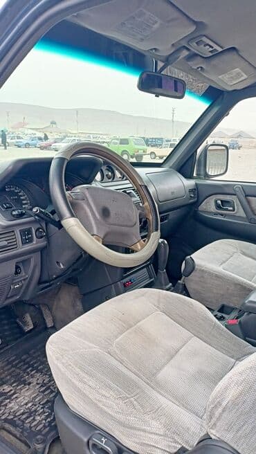 скутера водный: Mitsubishi Pajero: 1997 г., 3 л, Механика, Бензин, Внедорожник — 4