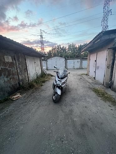 сузуки скутер: Макси-скутер Suzuki, 250 куб. см, Бензин, Б/у — 5