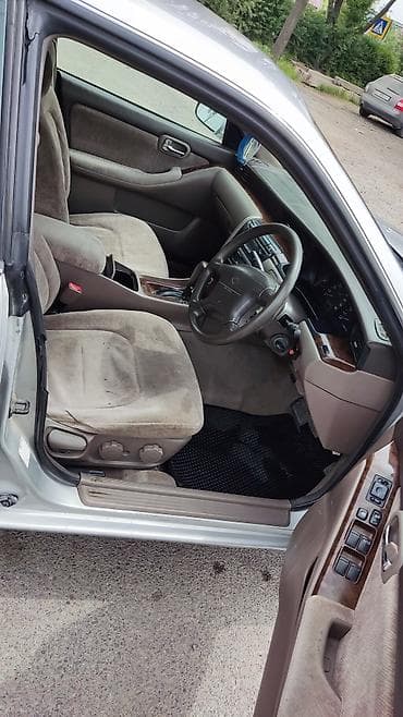 Продажа авто: Nissan Laurel: 2000 г., 2.5 л, Автомат, Бензин, Седан — 5