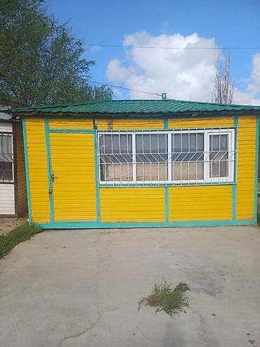 купить бытовку: Торговый павильон/киоск из железа с витринами и стеллажами Размер 5х4 — 2