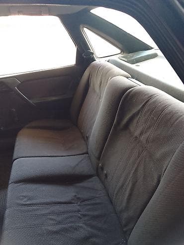 Opel Vectra: 1992 г., 1.8 л, Ручные, Бензин, Хэтчбэк