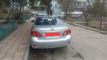 на corolla: Toyota Corolla: 2008 г., Робот, Бензин, Седан — 2