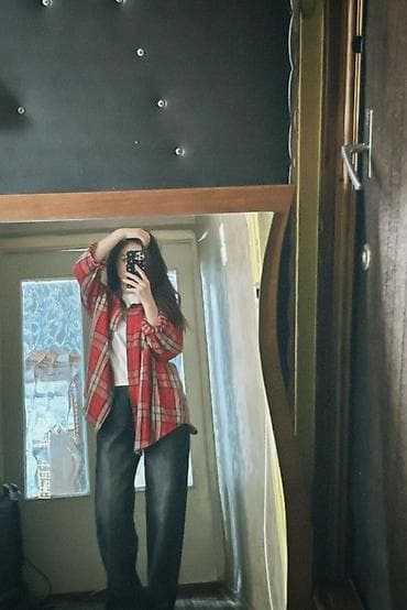 джинсы бананки: Джинсы в стиле Олд мани💅🏻 Размер 27 Состояние:новое Цена:1900 — 1