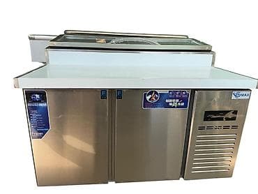 Профессиональная холодильная рабочая станция с верхней витриной для