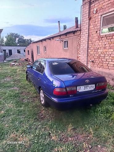 sprinter bazar: Toyota Carina E: 1993 г., 1.8 л, Механика, Бензин, Седан — 2