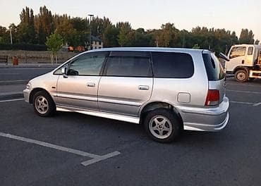 rexton j4: Honda Odyssey: 1996 г., 2.3 л, Автомат, Бензин, Минивэн — 4
