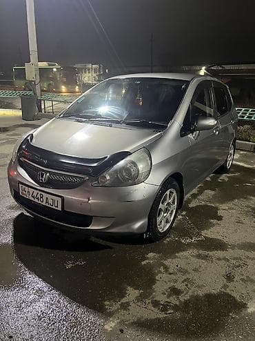срочно хонда фит: Honda Fit: 2004 г., 1.3 л, Автомат, Бензин, Хэтчбэк — 7