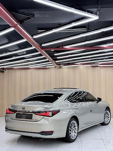 bmv 5: Lexus ES: 2019 г., 2.5 л, Вариатор, Бензин, Седан — 5