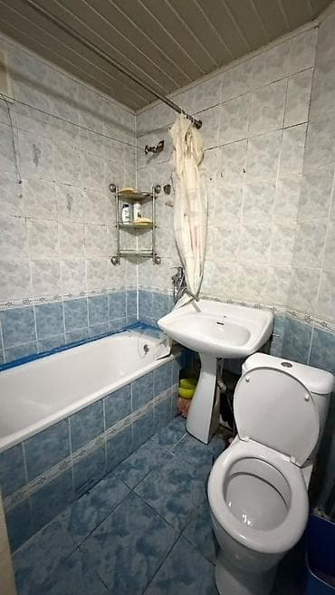 тыныстанова донецкая: 3 комнаты, 58 м², 5 мкр 104 серия, 3 этаж — 3