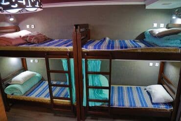 продаю дом поле чудес: Добро пожаловать в Domhostel города Каракол! Улица Алыбакова 144, обр — 6