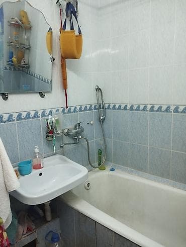 105: 2 комнаты, 51 м², Кок-Жар мкр 105 серия, 3 этаж, Требуется ремонт — 5