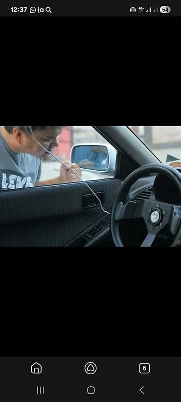 Услуга экстренного вскрытия автомобиля без повреждений - Открытие