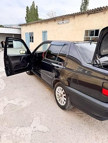 пассат с газом: Volkswagen Vento: 1997 г., Механика, Бензин, Седан — 1