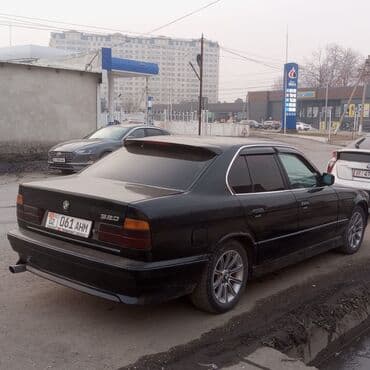 bmw x5 2023: BMW 5 series: 1991 г., 2 л, Механика, Бензин — 5