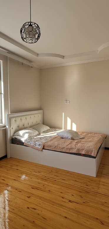 кровать надувная купить: Двуспальная кровать, Б/у, Без матраса, длина - 200 см — 2