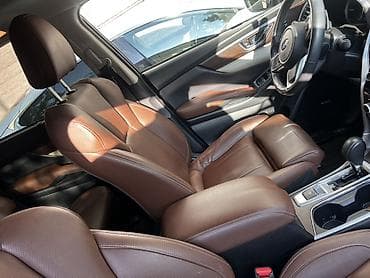 диспы: Subaru Ascent (интерьер 7‑местного внедорожника/кроссовера) — богатая — 9