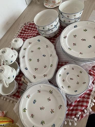 суп: Продаю элитный фарфоровый сервиз AKU на 6 персон. Полный комплект из — 3