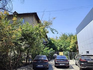 3 комнаты, 56 м², Молодая Гвардия 104 серия, 1 этаж, Косметический ремонт at lalafo.kg 3 комнаты, 56 м², Молодая Гвардия 104 серия, 1 этаж, Косметический ремонт
