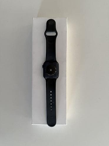 часы: Apple Watch SE 2 Gen, корпус и экран обклеены в броноскин. Покупал в — 2