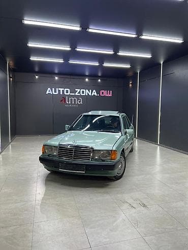 акорд 1990: Mercedes-Benz 190: 1990 г., Седан — 1