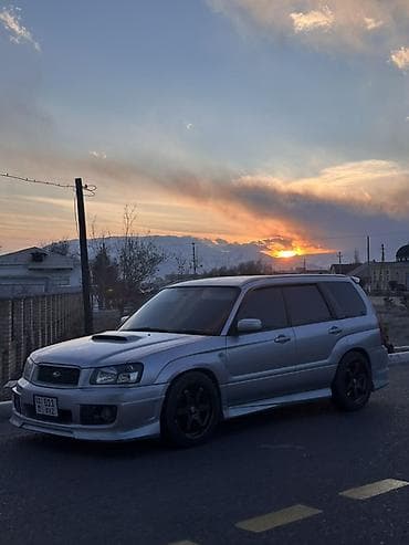 Subaru Forester: 2002 г., 2 л, Автомат, Бензин, Универсал