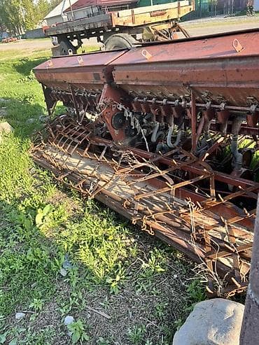 комбайн запчаст: Зерновая сеялка (механическая, навесная/прицепная) Описание: - — 2