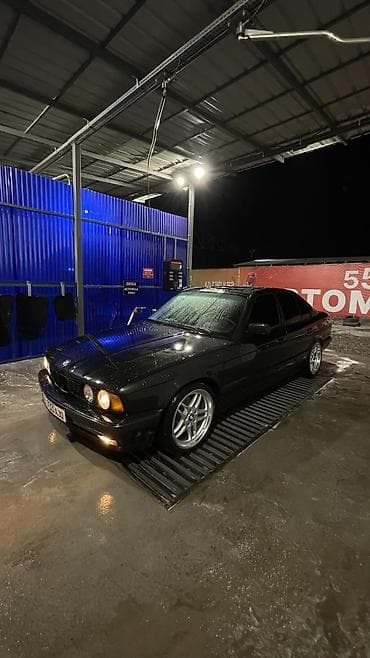 520i: BMW 5 series: 1991 г., 2 л, Механика, Бензин, Седан — 6