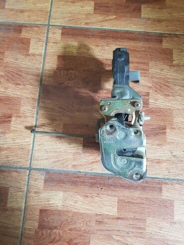 обмен машин ключ на ключ: Mitsubishi Chariot Grandis центральный замок, Митсубиси Шариот Грандис — 3