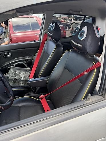 галф 2: Volkswagen : 2010 г., Механика, Бензин, Хэтчбэк — 6